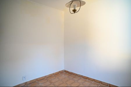 Casa para alugar com 120m², 3 quartos e 3 vagas Casa para alugar com 120m², 3 quartos e 3 vagasQuarto 2