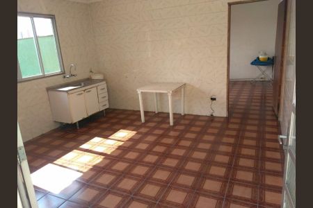 Foto 04 de casa à venda com 2 quartos, 564m² em Vila Carrão, São Paulo