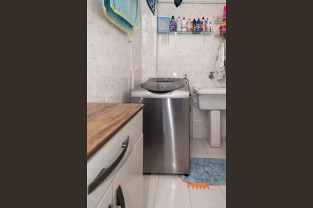 Apartamento à venda com 98m², 2 quartos e 1 vagaÁrea de Serviço