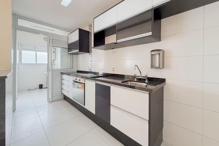 Apartamento para alugar com 100m², 2 quartos e 2 vagas Apartamento para alugar com 100m², 2 quartos e 2 vagasCozinha