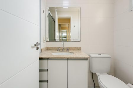 Apartamento para alugar com 100m², 2 quartos e 2 vagas Apartamento para alugar com 100m², 2 quartos e 2 vagasBanheiro Corredor