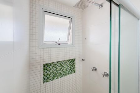 Apartamento para alugar com 100m², 2 quartos e 2 vagas Apartamento para alugar com 100m², 2 quartos e 2 vagasBanheiro da Suíte