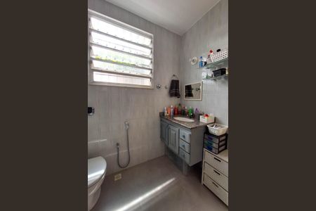 Apartamento à venda com 117m², 2 quartos e sem vagaBanheiro Social