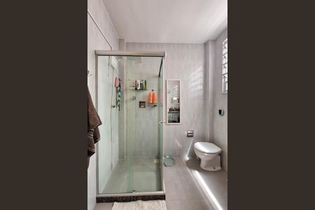 Apartamento à venda com 117m², 2 quartos e sem vagaBanheiro Social