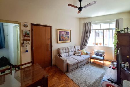 Apartamento à venda com 117m², 2 quartos e sem vagaSala