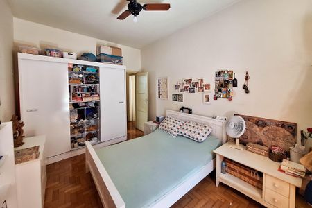 Apartamento à venda com 117m², 2 quartos e sem vagaQuarto 1