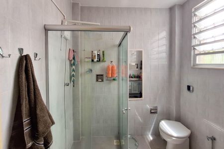 Apartamento à venda com 117m², 2 quartos e sem vagaBanheiro Social