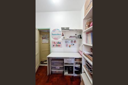 Apartamento à venda com 117m², 2 quartos e sem vagaQuarto de Serviço