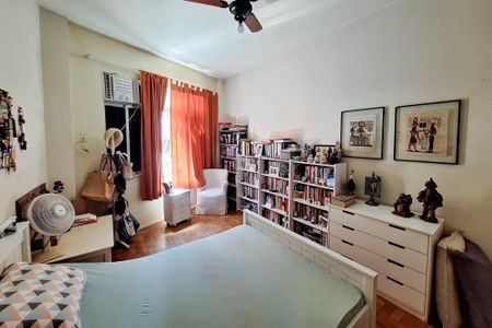 Apartamento à venda com 117m², 2 quartos e sem vagaQuarto 1