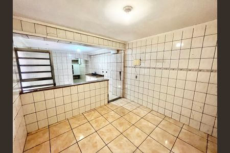 Casa à venda com 92m², 3 quartos e 2 vagasCozinha
