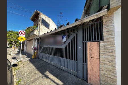 Casa à venda com 92m², 3 quartos e 2 vagasFachada/Placa