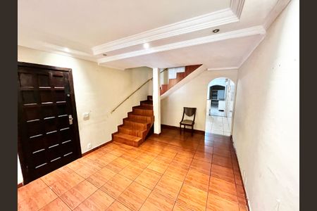 Sala de casa à venda com 3 quartos, 92m² em Vila Dionisia, São Paulo