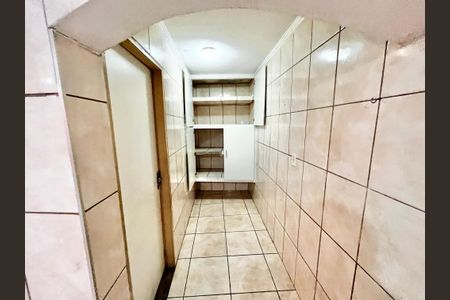 Casa à venda com 92m², 3 quartos e 2 vagasDespensa