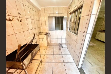 Casa à venda com 92m², 3 quartos e 2 vagasÁrea de Serviço