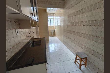 Apartamento para alugar com 65m², 2 quartos e 1 vagaCozinha