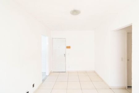 Sala de apartamento para alugar com 2 quartos, 52m² em Santíssimo, Rio de Janeiro