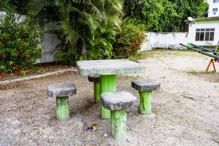 Apartamento para alugar com 52m², 2 quartos e 1 vaga Apartamento para alugar com 52m², 2 quartos e 1 vagaÁrea comum - Playground