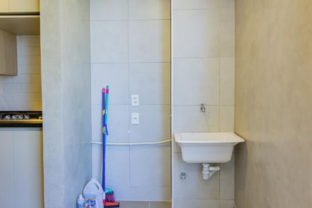 Apartamento à venda com 42m², 2 quartos e sem vaga Apartamento à venda com 42m², 2 quartos e sem vagaÁrea de Serviço