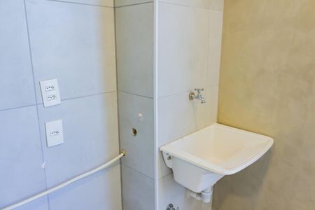 Apartamento à venda com 42m², 2 quartos e sem vaga Apartamento à venda com 42m², 2 quartos e sem vagaÁrea de Serviço
