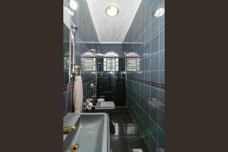 Casa à venda com 177m², 3 quartos e 2 vagasBanheiro Social