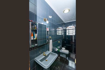 Casa à venda com 177m², 3 quartos e 2 vagasBanheiro Social