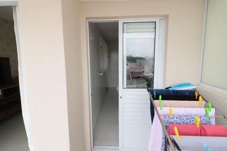 Apartamento à venda com 57m², 2 quartos e 1 vagaCozinha e Área de Serviço