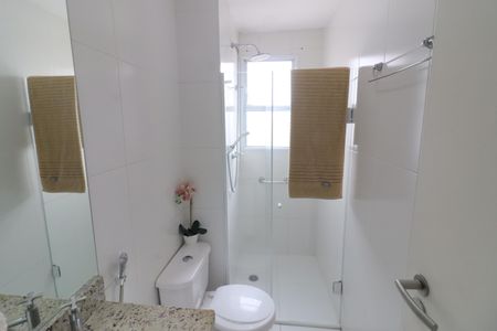 Apartamento à venda com 57m², 2 quartos e 1 vagaBanheiro 2