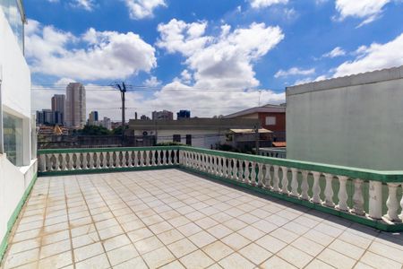 Casa à venda com 195m², 2 quartos e 5 vagasVaranda