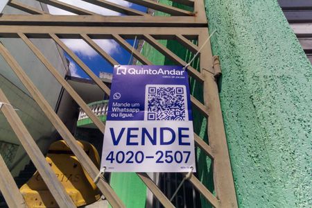 Casa à venda com 195m², 2 quartos e 5 vagasPlaca