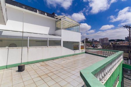 Casa à venda com 195m², 2 quartos e 5 vagasVaranda