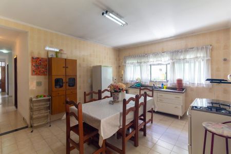 Casa à venda com 195m², 2 quartos e 5 vagasCozinha