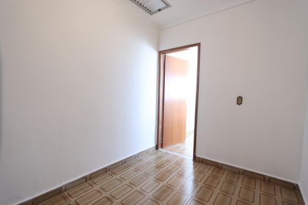 Quarto 2 de casa para alugar com 2 quartos, 45m² em Parque São Lucas, São Paulo