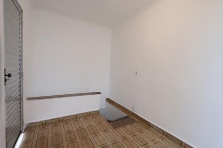 Quarto 2 de casa para alugar com 2 quartos, 45m² em Parque São Lucas, São Paulo