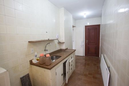 Apartamento à venda com 80m², 2 quartos e 1 vagaCozinha