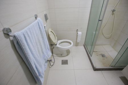 Apartamento à venda com 80m², 2 quartos e 1 vagaBanheiro da Suíte