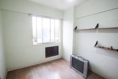 Apartamento à venda com 80m², 2 quartos e 1 vagaQuarto 2