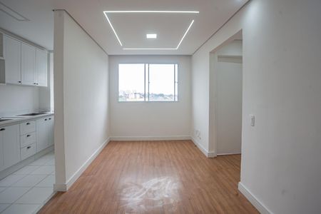 Sala de apartamento para alugar com 2 quartos, 42m² em Parque Bristol, São Bernardo do Campo