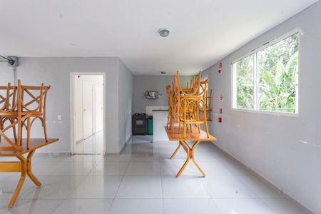 Apartamento para alugar com 42m², 2 quartos e sem vagaÁrea comum - Salão de festas