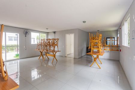 Apartamento para alugar com 42m², 2 quartos e sem vagaÁrea comum - Salão de festas