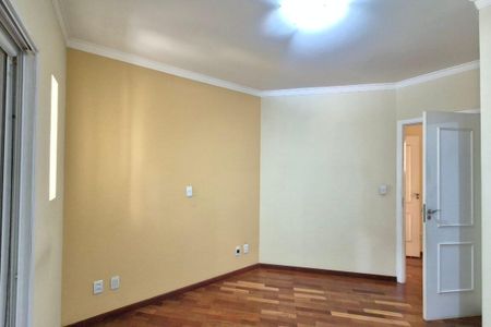 Casa de condomínio à venda com 291m², 4 quartos e 4 vagasQuarto 1 - Suíte 