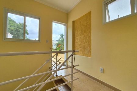 Casa de condomínio à venda com 291m², 4 quartos e 4 vagasÁrea comum