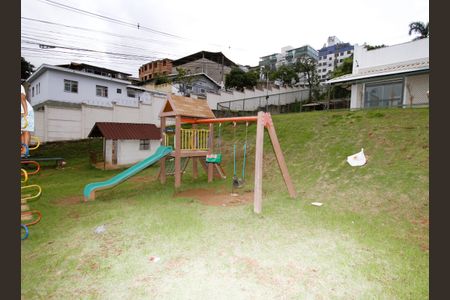 Apartamento à venda com 90m², 2 quartos e 1 vagaÁrea comum - Playground