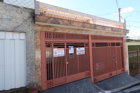 Casa para alugar com 35m², 2 quartos e 1 vagaFachada