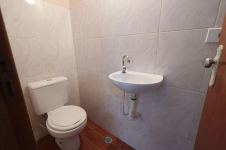 Casa para alugar com 35m², 2 quartos e 1 vagaLavabo