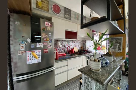 Apartamento para alugar com 46m², 2 quartos e 1 vaga Apartamento para alugar com 46m², 2 quartos e 1 vagaCozinha e Área de Serviço