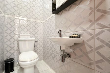 Casa à venda com 100m², 2 quartos e 1 vagaLavabo