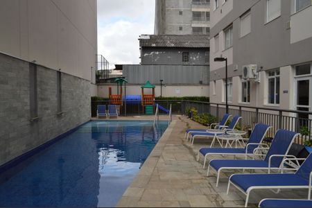 Apartamento para alugar com 35m², 2 quartos e sem vagaÁrea da Piscina