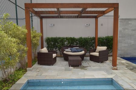 Apartamento para alugar com 35m², 2 quartos e sem vagaÁrea da Piscina