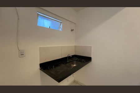 Casa para alugar com 1 quarto, 25m² em Vila Itapura, Campinas