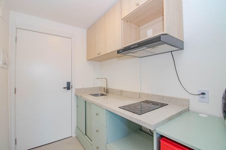 Loft de kitnet/studio à venda com 1 quarto, 25m² em Boa Vista, Porto Alegre